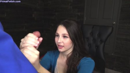 Liz Jordan - Young Intern Trained to Never Disappoint